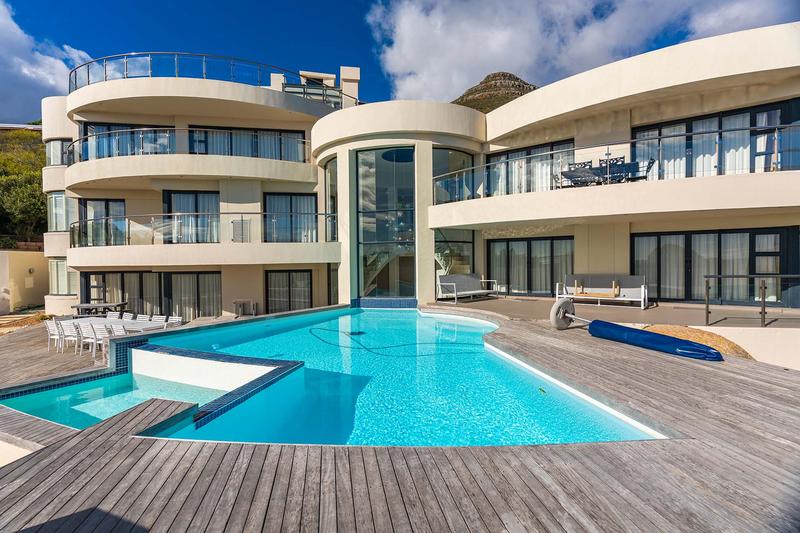 7 Bedroom Property for Sale in Llandudno Western Cape